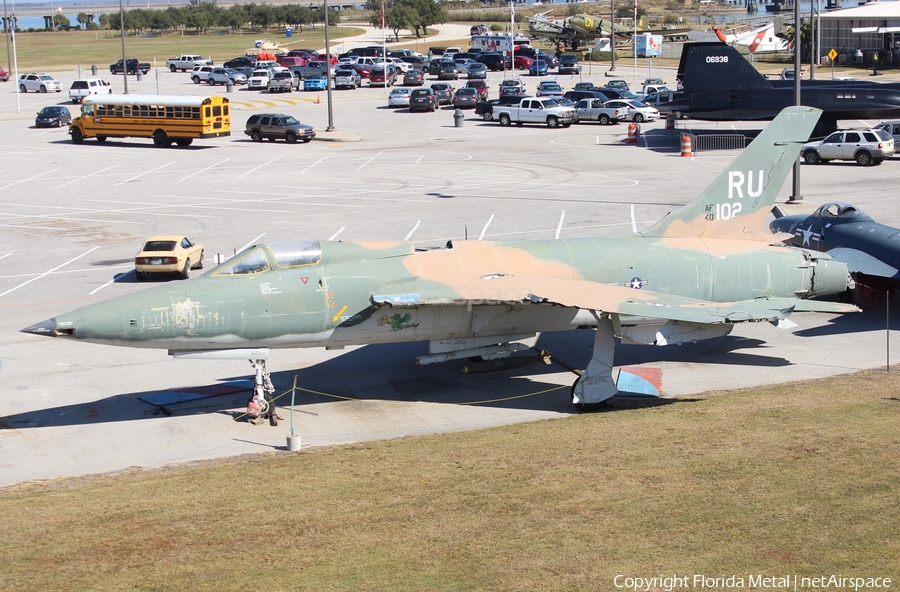 United States Air Force Republic F-105B Thunderchief (54-0102) | Photo 547325