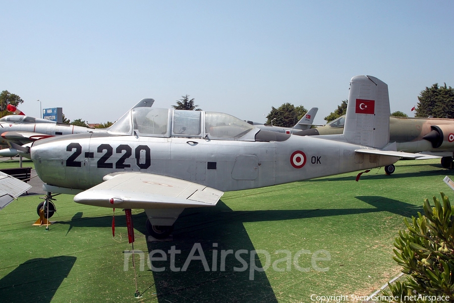 Turkish Air Force (Türk Hava Kuvvetleri) Beech T-34A Mentor (54-5220) | Photo 88872