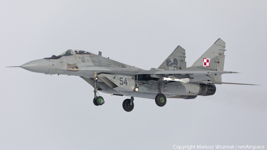 Polish Air Force (Siły Powietrzne) Mikoyan-Gurevich MiG-29A Fulcrum (54) | Photo 551597