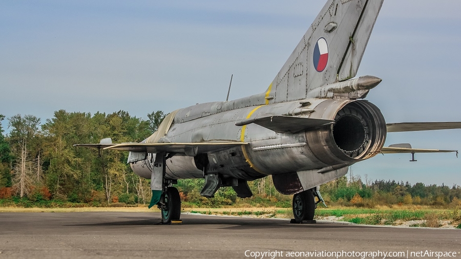 Czech Air Force Mikoyan-Gurevich MiG-21PFM Fishbed-D (5409) | Photo 527680