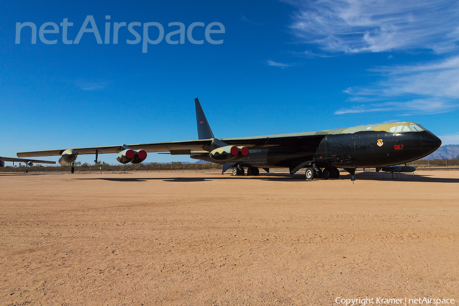 United States Air Force Boeing B-52D Stratofortress (55-0067) | Photo 676003