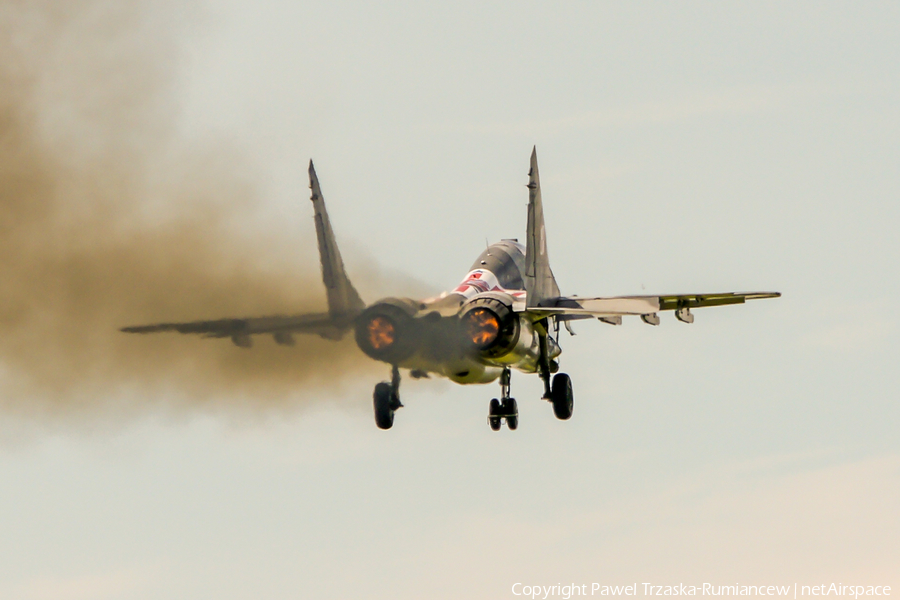 Polish Air Force (Siły Powietrzne) Mikoyan-Gurevich MiG-29A Fulcrum (56) | Photo 267802