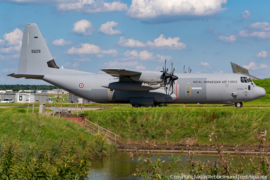 Royal Norwegian Air Force Lockheed Martin C-130J-30 Super Hercules (5629) | Photo 585501