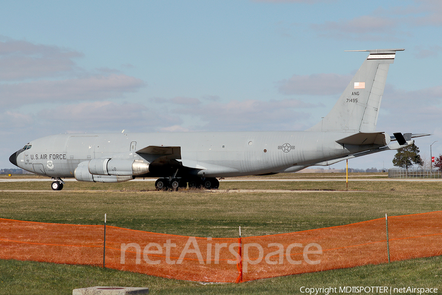 United States Air Force Boeing KC-135A Stratotanker (57-1495) | Photo 279644