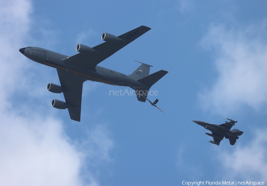 United States Air Force Boeing KC-135R Stratotanker (58-0016) | Photo 563727