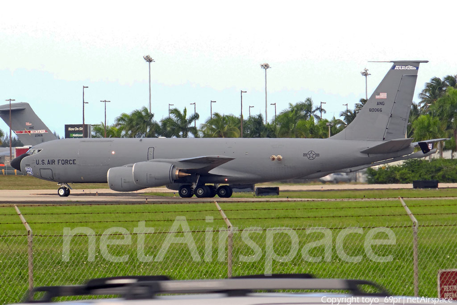 United States Air Force Boeing KC-135R Stratotanker (58-0066) | Photo 70553