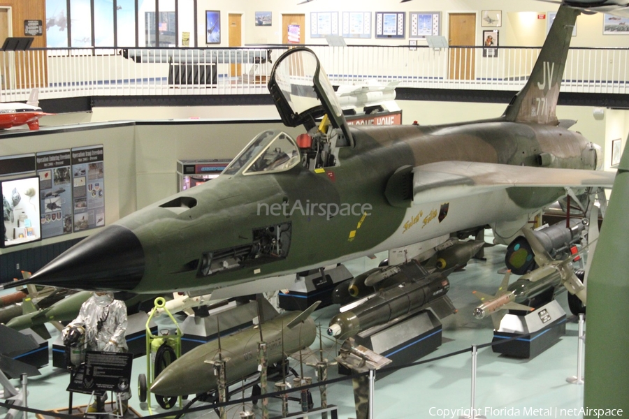 United States Air Force Republic F-105D Thunderchief (58-1155) | Photo 456197