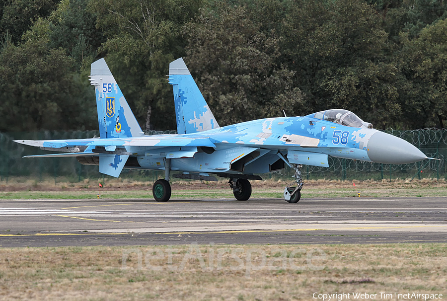Ukrainian Air Force Sukhoi Su-27P1M Flanker B (58 BLUE) | Photo 264842