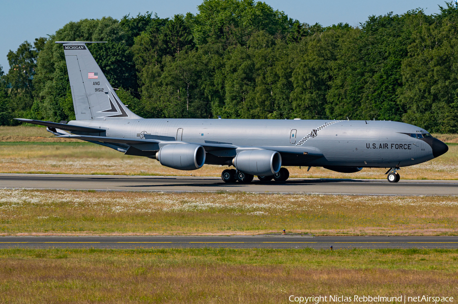 United States Air Force Boeing KC-135T Stratotanker (59-1512) | Photo 573824