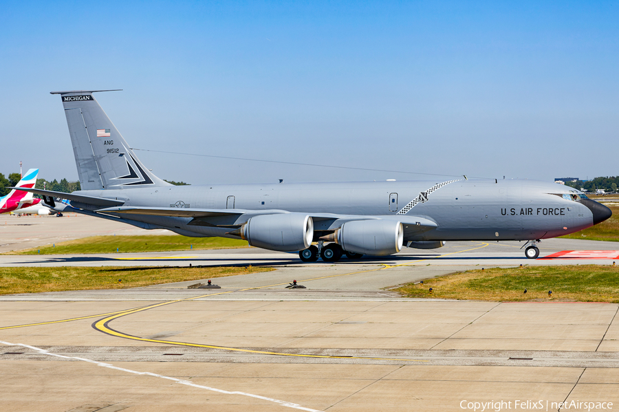 United States Air Force Boeing KC-135T Stratotanker (59-1512) | Photo 573997