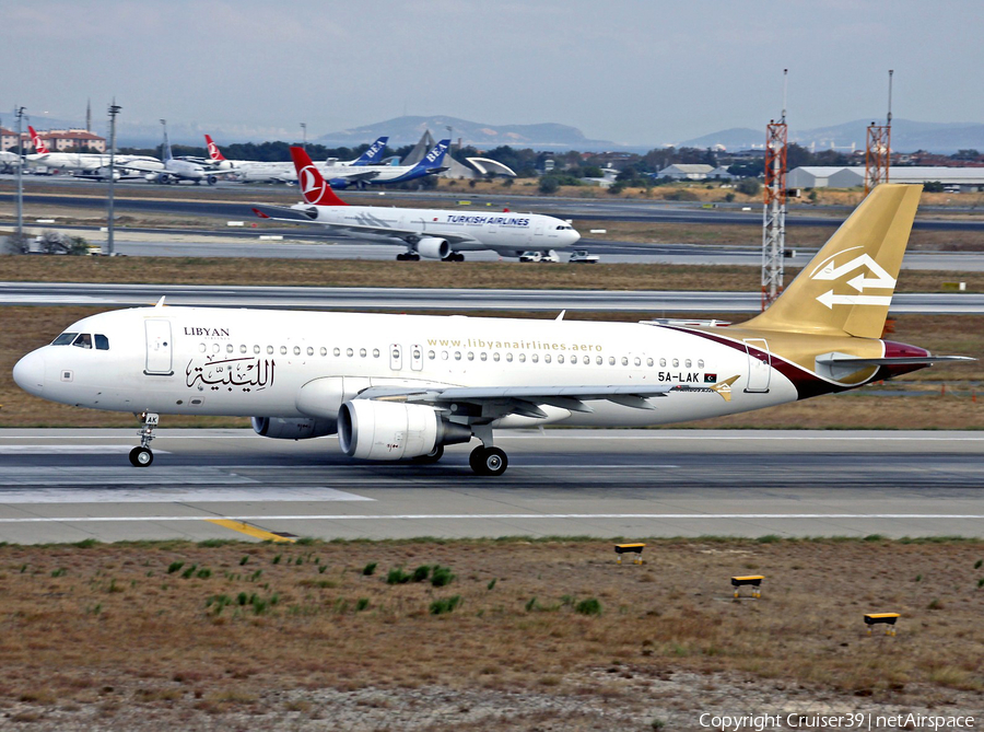 Libyan Arab Airlines Airbus A320-214 (5A-LAK) | Photo 194545