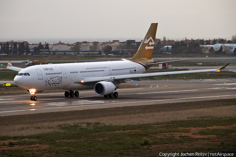 Libyan Arab Airlines Airbus A330-202 (5A-LAT) | Photo 73339