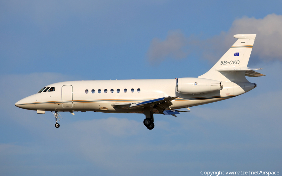 (Private) Dassault Falcon 2000EX (5B-CKO) | Photo 124349