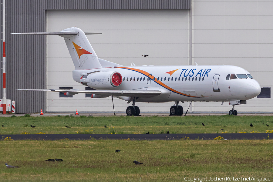 Tus Airways Fokker 70 (5B-DDB) | Photo 389220