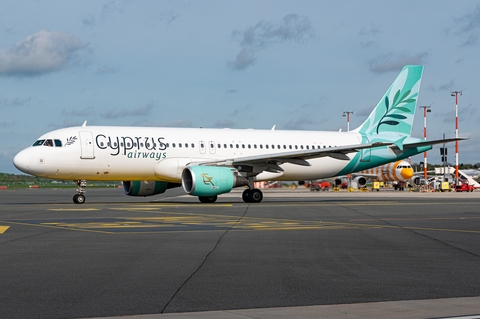 Cyprus Airways Airbus A320-214 (5B-DDQ) at  Hamburg - Fuhlsbuettel (Helmut Schmidt), Germany