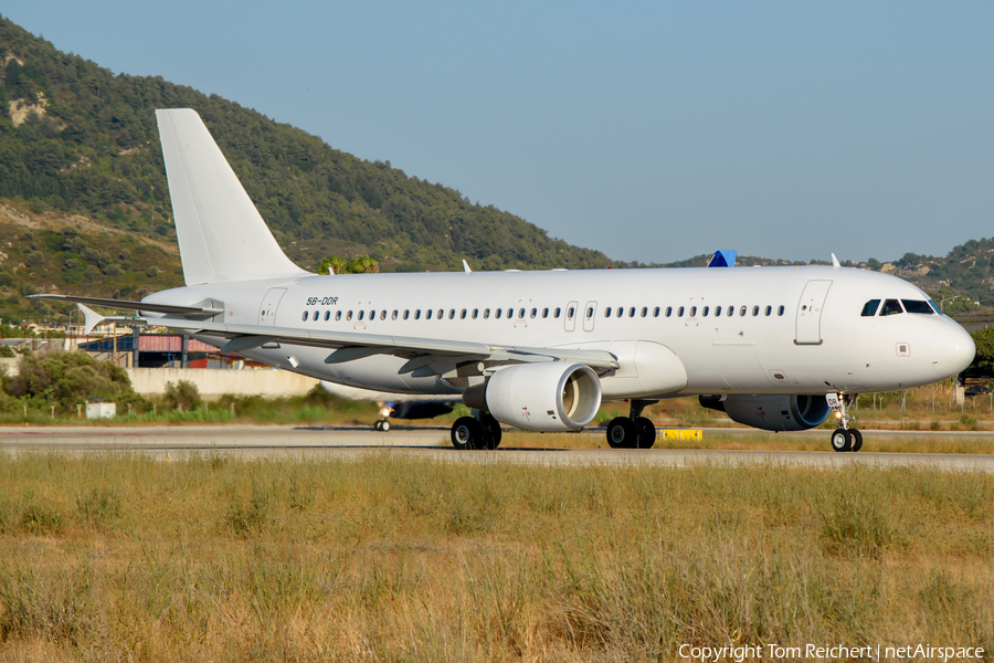 Cyprus Airways Airbus A320-214 (5B-DDR) | Photo 518408