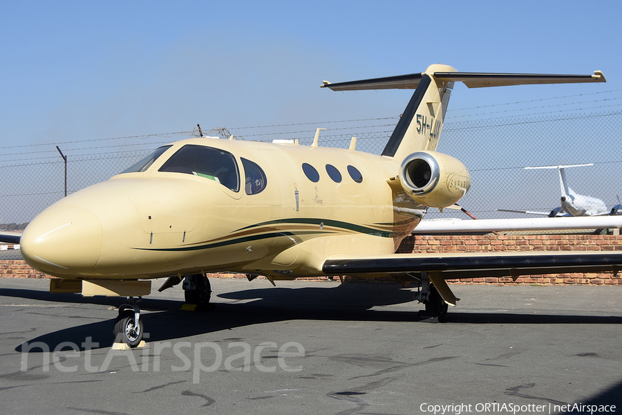 (Private) Cessna 510 Citation Mustang (5H-LUX) | Photo 379390