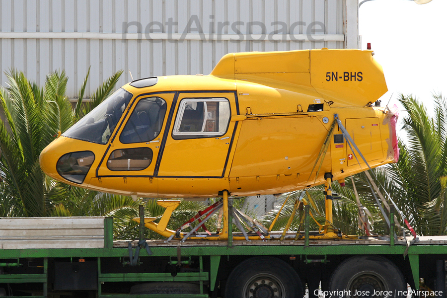 Caverton Helicopters Aerospatiale AS350B2 Ecureuil (5N-BHS) | Photo 393549