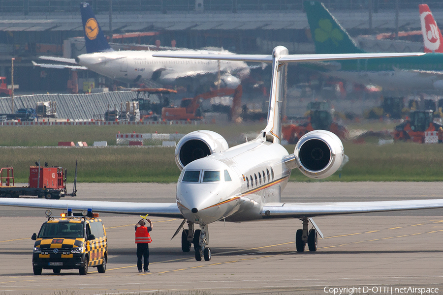 Ugandan Government Gulfstream G-V-SP (G550) (5X-UGF) | Photo 571293