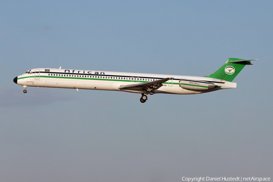 African Express Airways McDonnell Douglas MD-82 (5Y-AXN) | Photo 526546