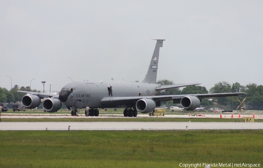 United States Air Force Boeing KC-135R Stratotanker (60-0322) | Photo 331236