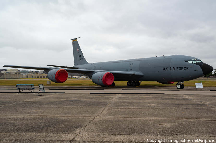 United States Air Force Boeing KC-135R Stratotanker (60-0329) | Photo 605560