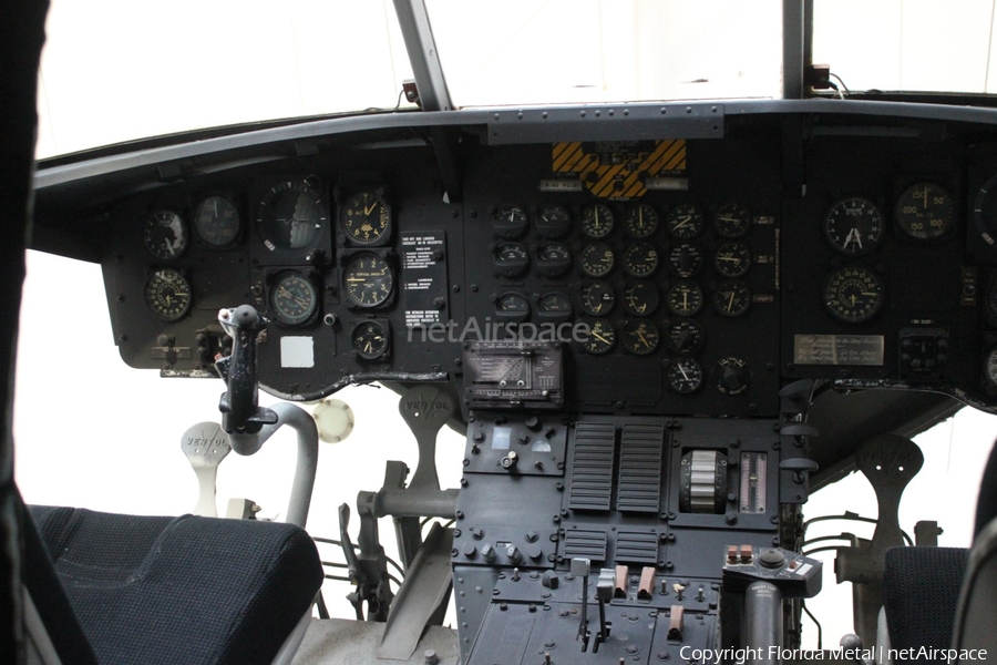 United States Army Boeing CH-47A Chinook (60-03451) | Photo 456387