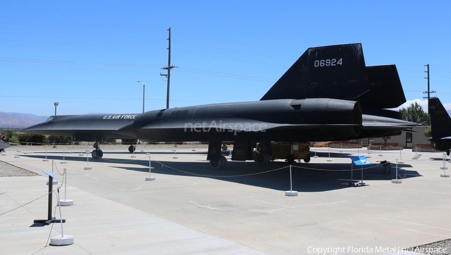 United States Air Force Lockheed A-12 Blackbird (60-6924) | Photo 306743