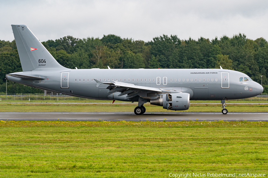 Hungarian Air Force Airbus A319-112 (604) | Photo 471088