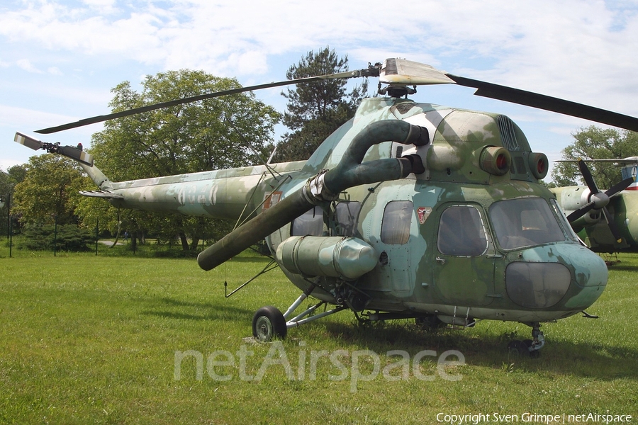 Polish Air Force (Siły Powietrzne) PZL-Swidnik (Mil) Mi-2Ch Chekla (6048) | Photo 333153