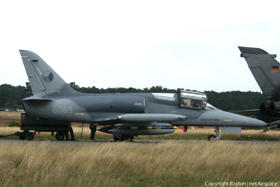 Czech Air Force Aero Vodochody L-159T1 Alca (6069) | Photo 553036