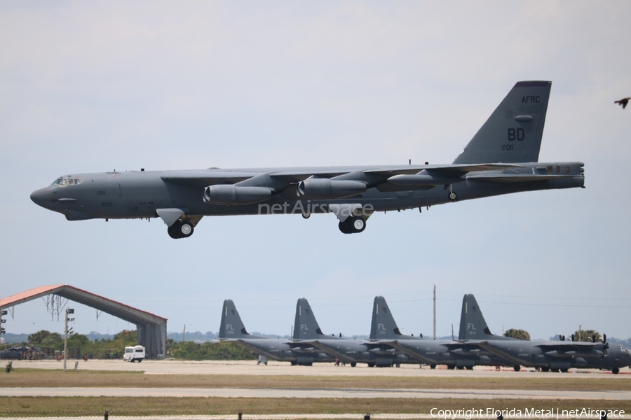 United States Air Force Boeing B-52H Stratofortress (61-0011) | Photo 456542