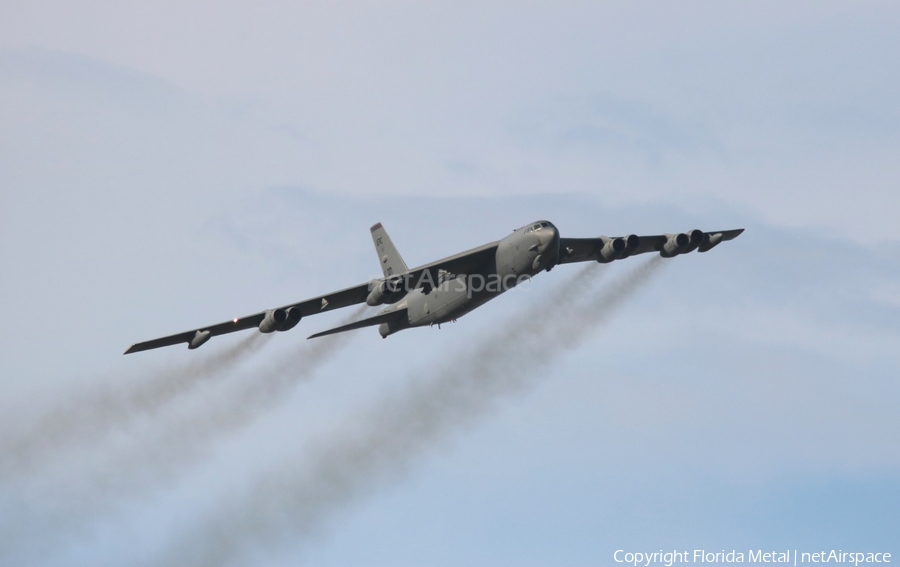 United States Air Force Boeing B-52H Stratofortress (61-0017) | Photo 306746