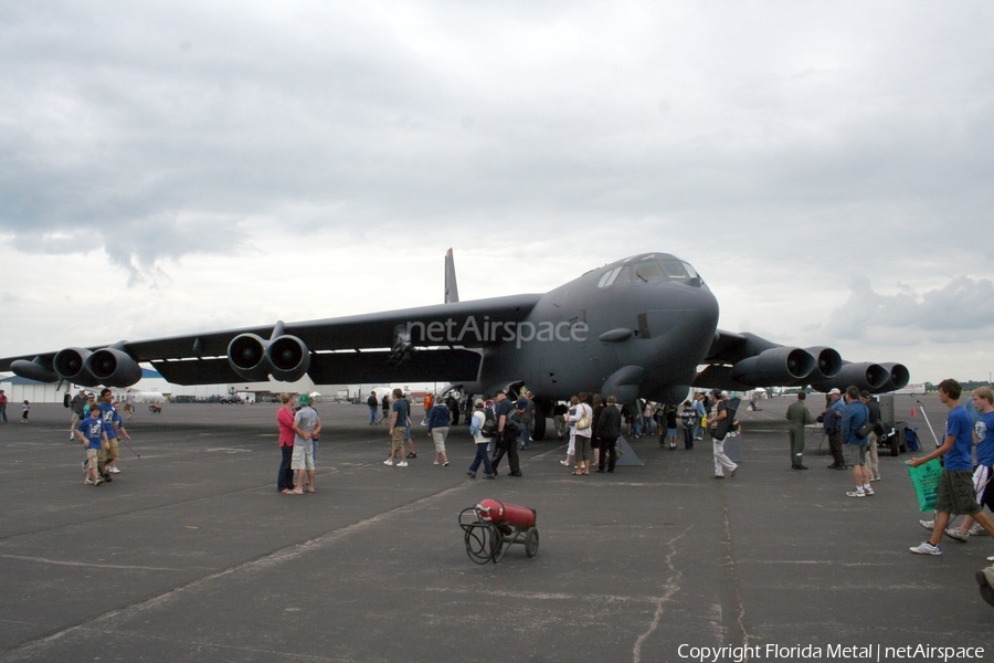 United States Air Force Boeing B-52H Stratofortress (61-0035) | Photo 456563