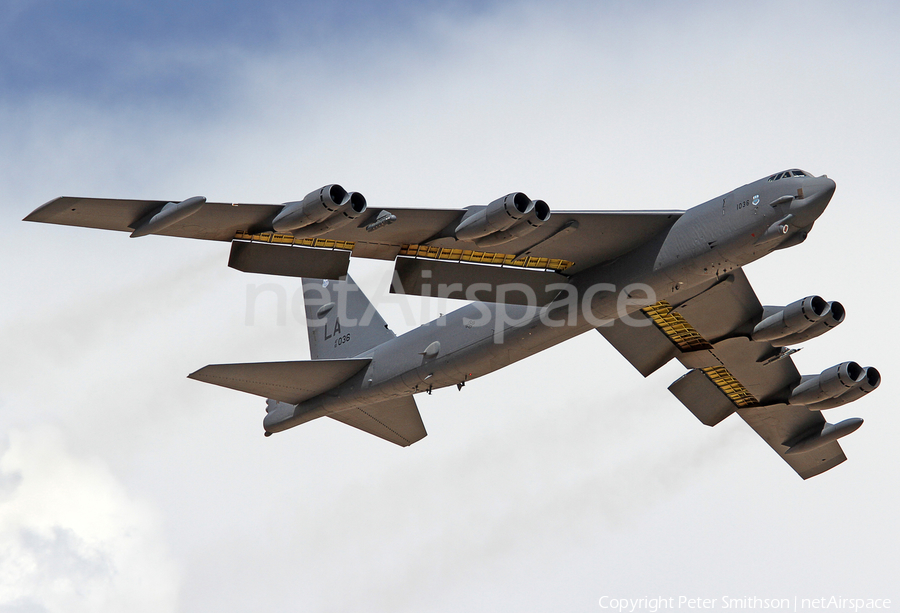 United States Air Force Boeing B-52H Stratofortress (61-0036) | Photo 214887
