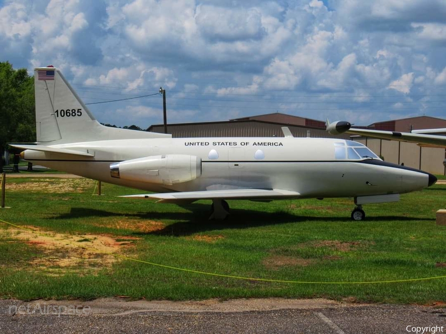 United States Army North American CT-39A Sabreliner (61-00685) | Photo 450262