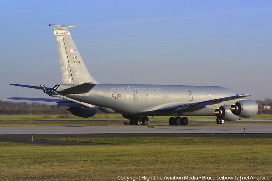 United States Air Force Boeing KC-135R Stratotanker (61-0298) | Photo 152288