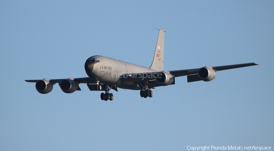 United States Air Force Boeing KC-135R Stratotanker (61-0324) | Photo 327609