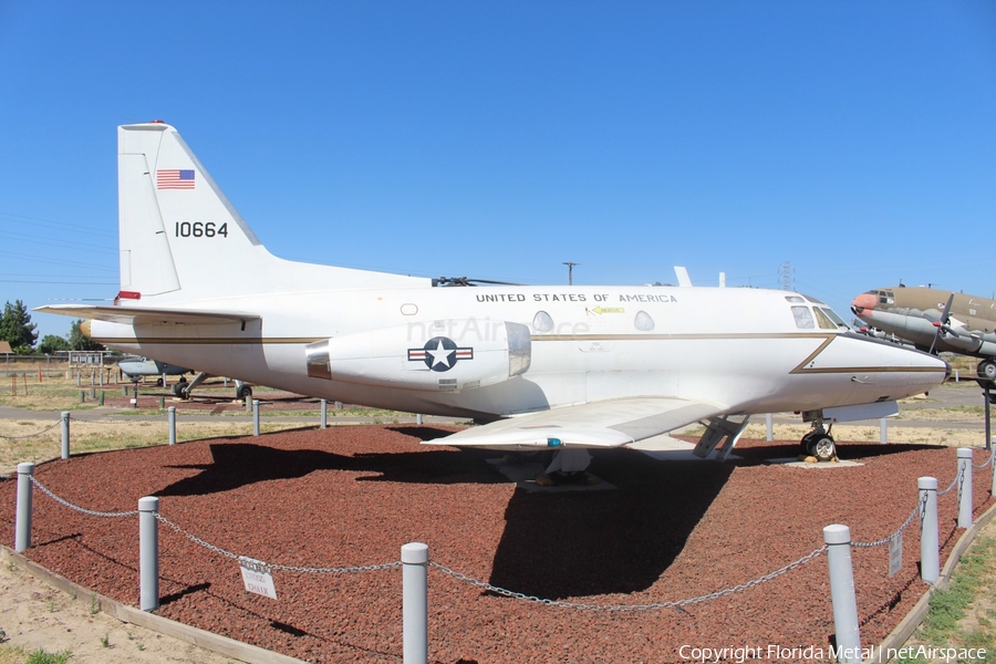 United States Air Force North American T-39A Sabreliner (61-0664) | Photo 306755