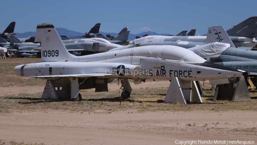 United States Air Force Northrop T-38A Talon (61-0909) | Photo 456661