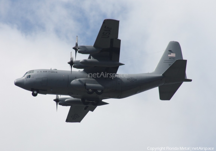 United States Air Force Lockheed C-130E Hercules (61-2358) | Photo 456665