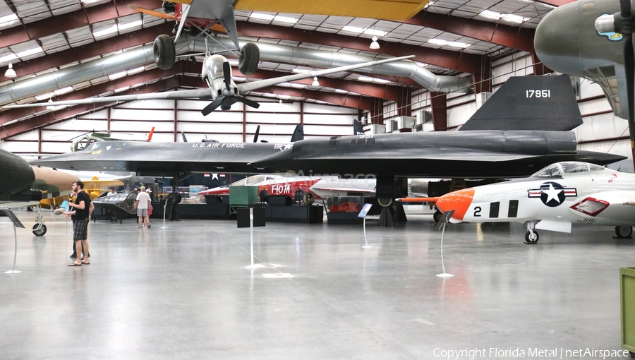 United States Air Force Lockheed SR-71A Blackbird (61-7951) | Photo 456678