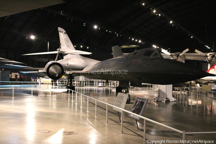 United States Air Force Lockheed SR-71A Blackbird (61-7976) | Photo 432017