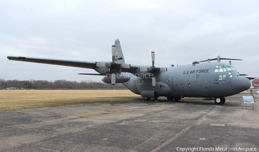 United States Air Force Lockheed C-130E Hercules (62-1787) | Photo 456724