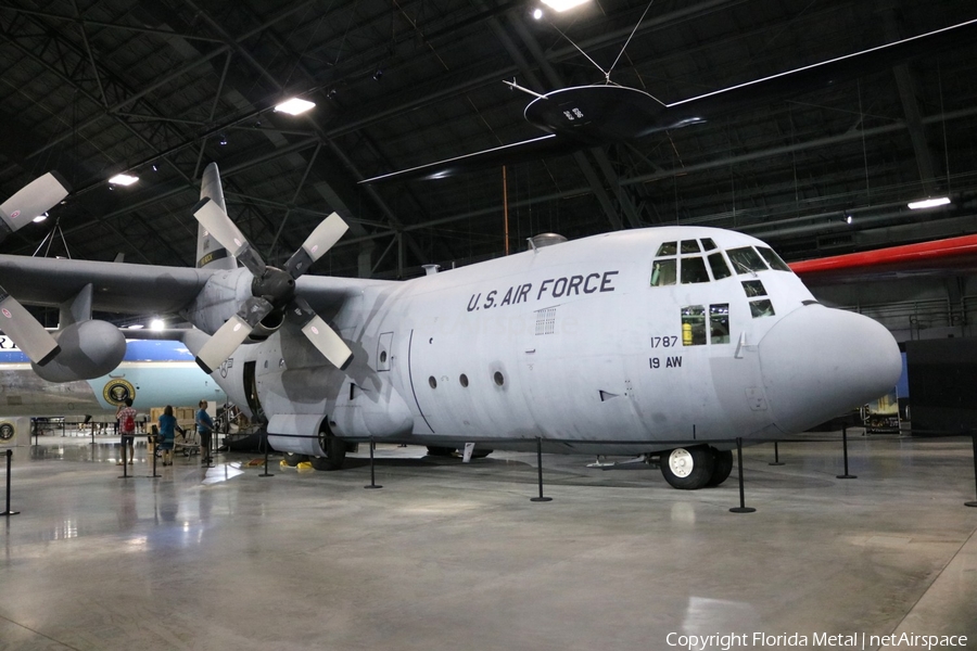 United States Air Force Lockheed C-130E Hercules (62-1787) | Photo 456726