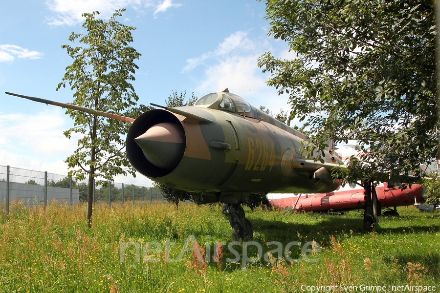 Polish Air Force (Siły Powietrzne) Sukhoi Su-20 Fitter-C (6264) | Photo 52557