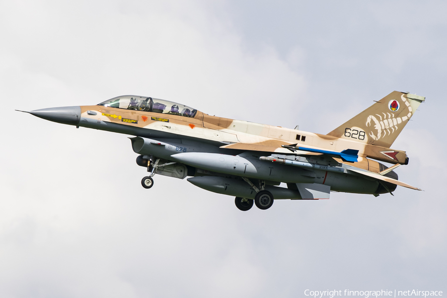 Israeli Air Force General Dynamics F-16D Fighting Falcon (628) | Photo 426041