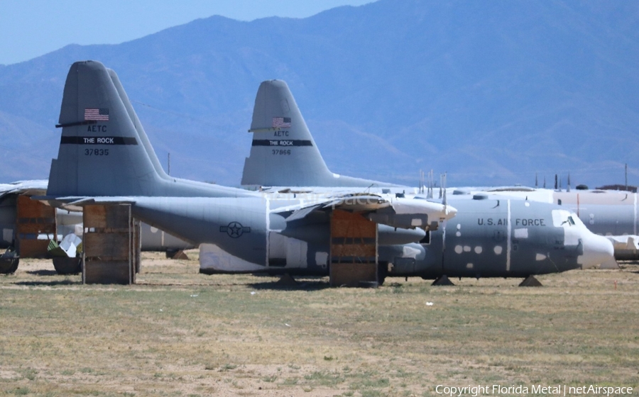United States Air Force Lockheed C-130E Hercules (63-7835) | Photo 301798