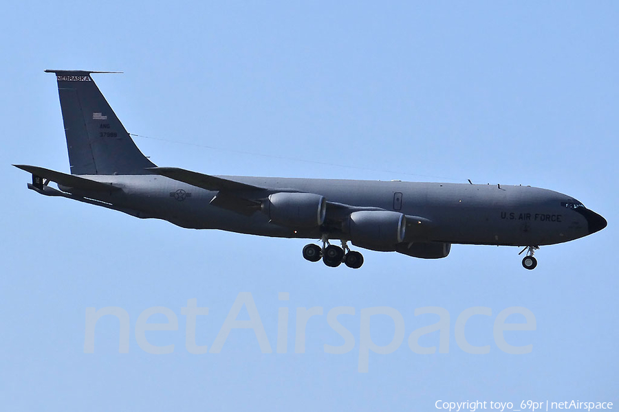 United States Air Force Boeing KC-135R Stratotanker (63-7988) | Photo 70549