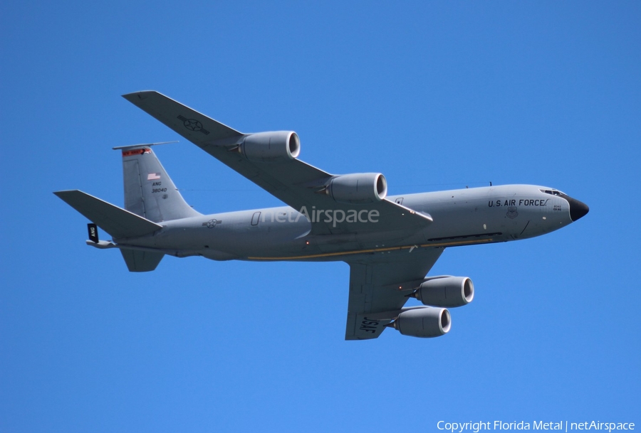 United States Air Force Boeing KC-135R Stratotanker (63-8040) | Photo 457127